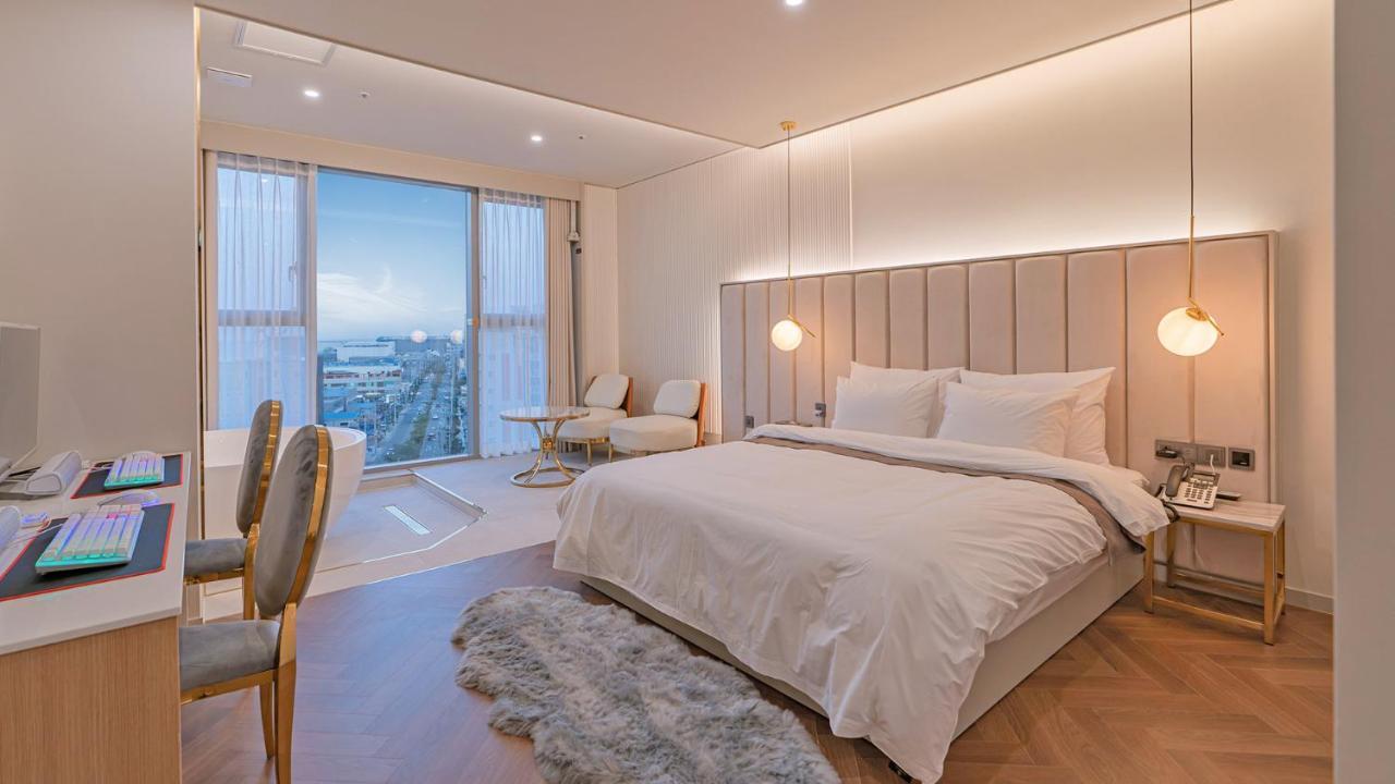 Yeongdo Grandbern Hotel Busan Eksteriør billede